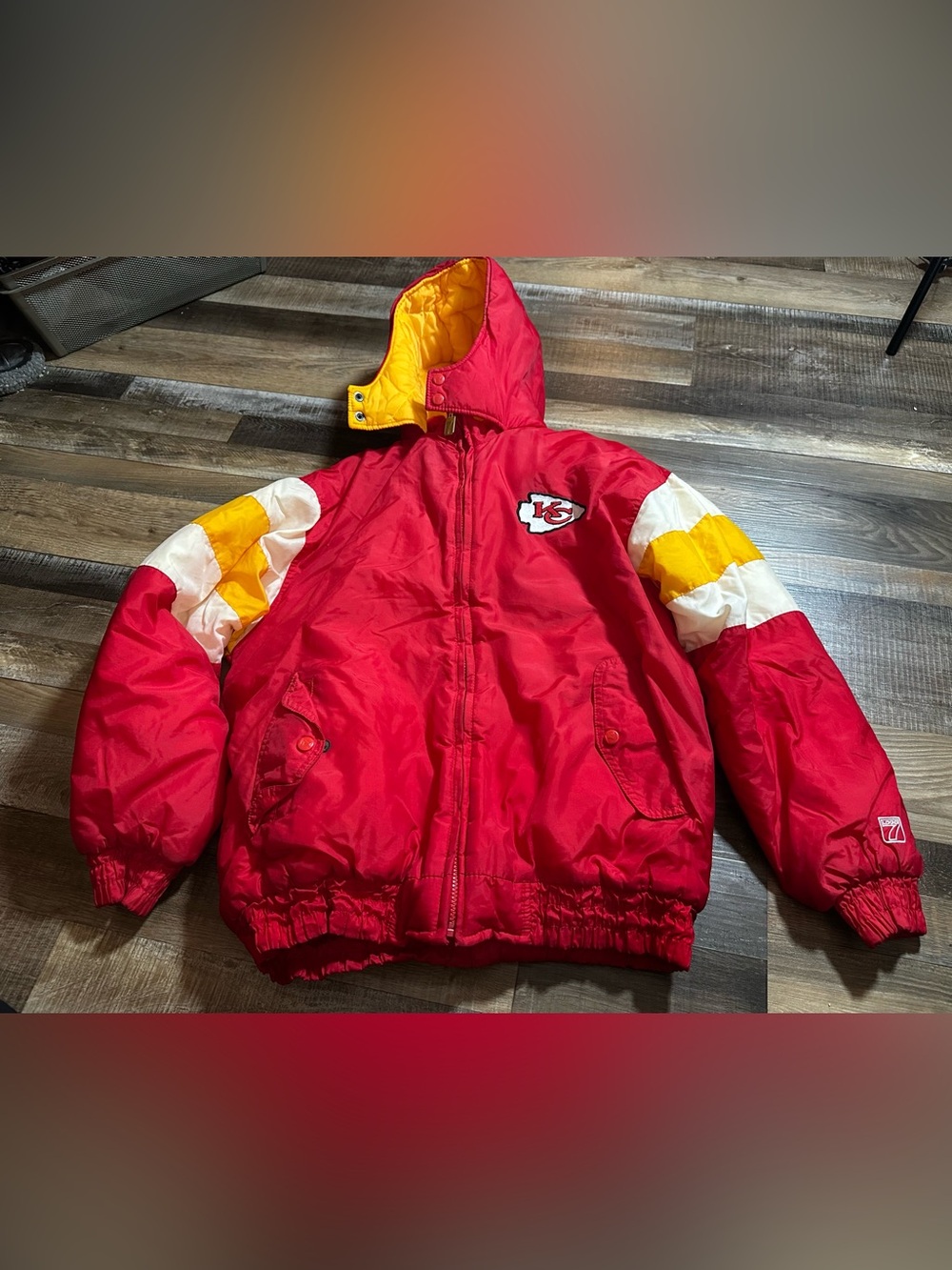 Vintage 90s Logo 7 Kansas City Chiefs Puffer Jacket Hooded Youth XL 18-20